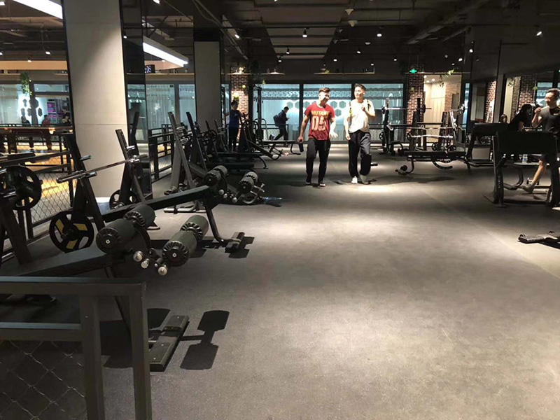 熊猫体育智能健身器材