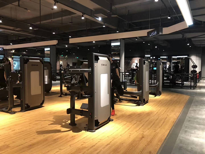 熊猫体育智能健身器材