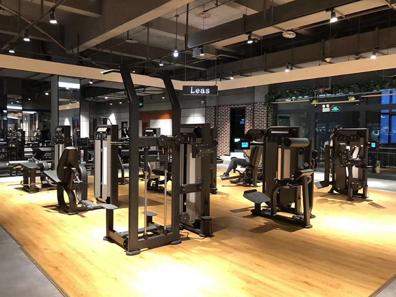 熊猫体育智能健身器材