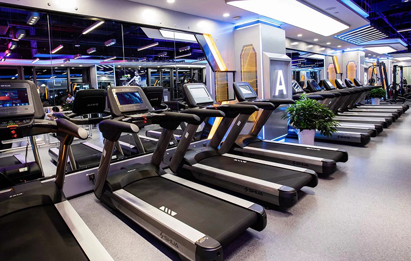 健身房跑步机