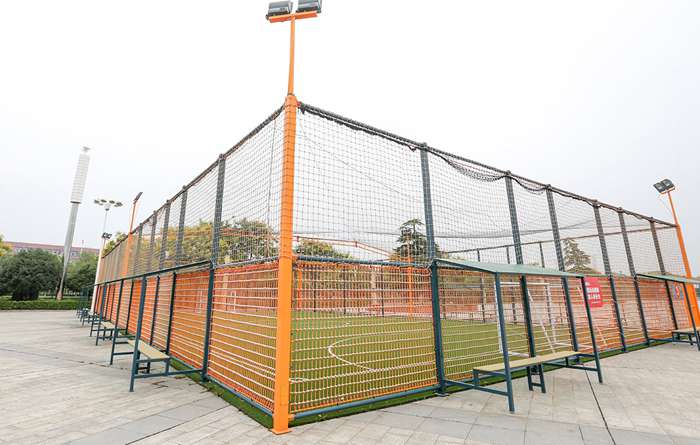 广西健身器材厂家-熊猫体育五人制足球场