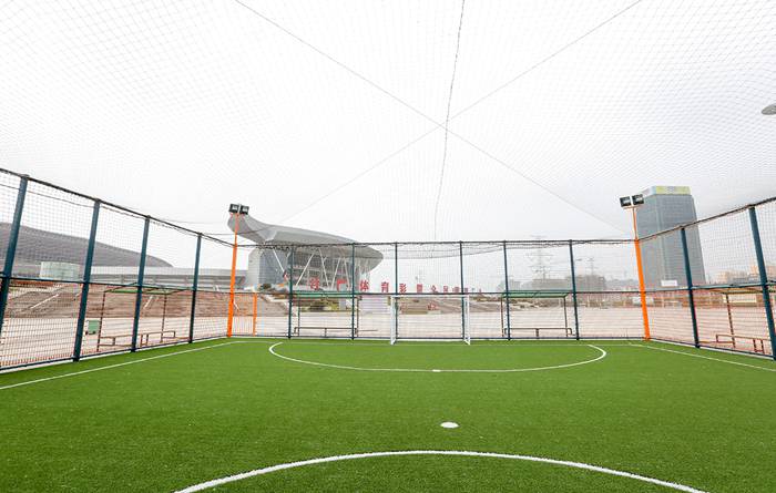 广西健身器材厂家-熊猫体育五人制足球场