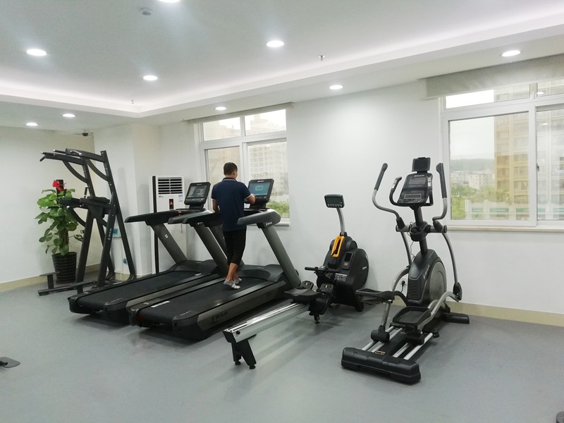企事业单位健身房器材-职工健身房解决方案-广西熊猫体育体育健身器材有限公司