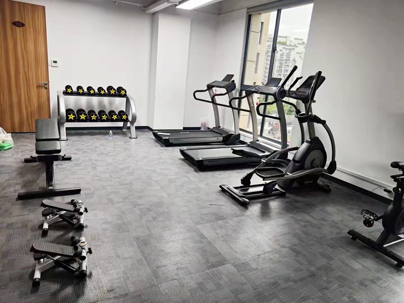 企事业单位健身房器材-广西熊猫体育体育健身器材有限公司