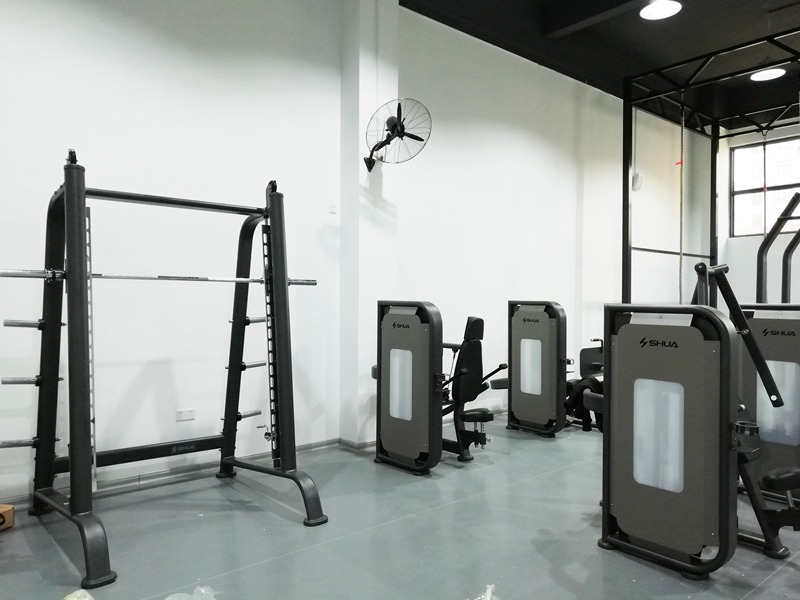 部队健身器材-广西熊猫体育体育健身器材有限公司