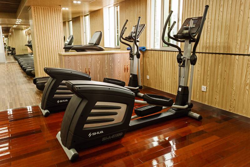 熊猫体育体能训练器材-广西熊猫体育体育健身器材有限公司